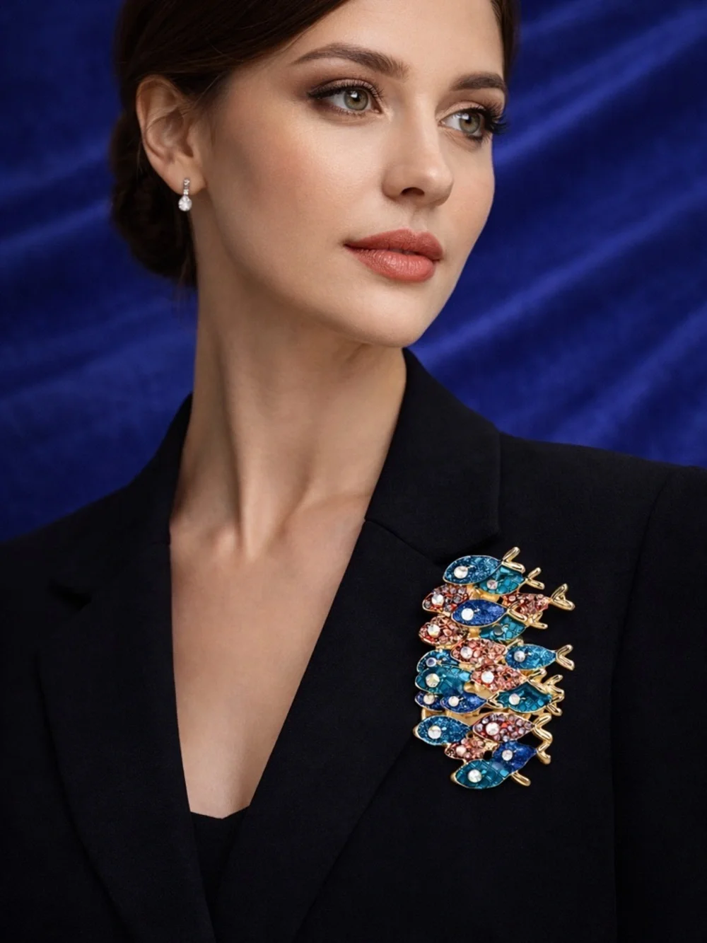 Colorful Fish Brooch – Sparkling Crystal Ocean-Inspired Pin
